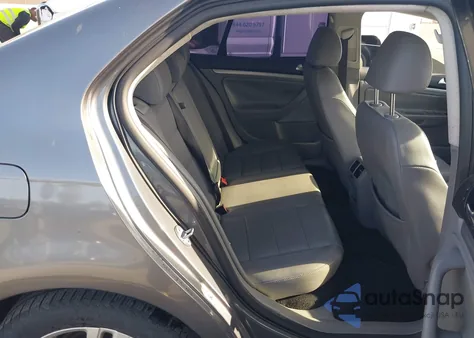 2007 Volkswagen Jetta Wolfsburg Edition из США, поврежденный, VIN 3VWEG71K07M157235